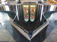 Taufbecken in der Kathedrale von Salisbury