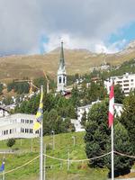 Blick zur Kirche von St. Moritz