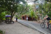 425 Spaziergang auf La Digue