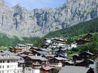 Blick auf Leukerbad und die Gemmi