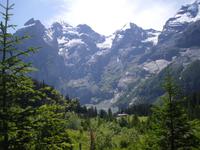 in der Nähe des Oeschinensees