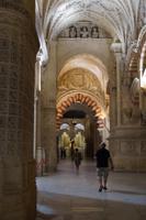 Christliche und maurische Bauelemente in der Moschee-Kathedrale von Córdoba vermischt