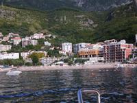 Bootsfahrt entlang der Küste von Budva