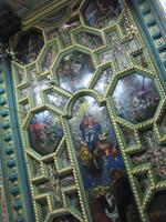 Die Decke der Kirche Maria am Felsen 