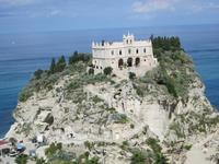 Kirche Santa Maria dell' Isola Tropea
