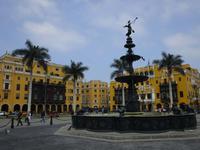 Der Hauptplatz in Lima