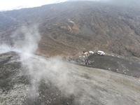 Dort unten enden die Jeeptouren, danach per pedes nach oben.