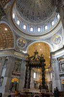 Petersdom Innen