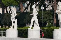 Skulpturen im Olypiagelände