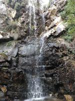 229 Höhe des Wasserfalls 15 m