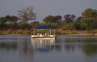 Mahangu Safari Lodge - Bootsfahrt auf dem Okawango 