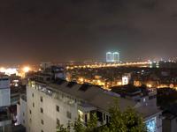 Über den Dächern von Hanoi