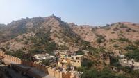 Blick zur Bergfestung vom Amber Fort