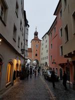 Die Gasse vom Zentrum zur steinernen Brücke