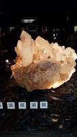 dieser Bergkristall ist der größte der Welt und wiegt 7,8 t