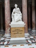 König Ludwig I. auf seinem Thron in der Walhalla