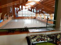 Mit Blick in die Reithalle