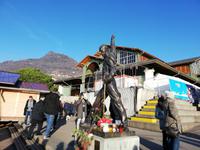 Fahrt von Basel nach Brig, Pause in Montreux am Genfersee,Freddie-Mercury-Denkmal
