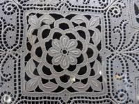 Plauener Spitze. Motiv aus einer klassischen Wickeldecke.