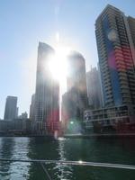 wir chartern eine Yacht in der Dubai Marina