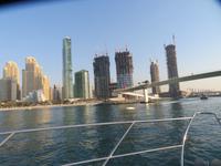 wir chartern eine Yacht in der Dubai Marina