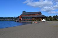 Petrohue-Wasserfälle, Puerto Varas und Frutillar - Spaziergang durch Frutillar - Seebühne