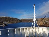 Hurtigrute, Einfahrt in den Stokksund