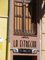 Valencia_Schmalstes Haus