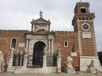 Vor dem Arsenale
