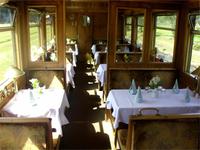 Speisewagon im Glacier-Express
