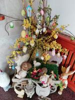 Auch im Hotel erwarten uns die Osterhasen