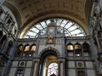 im Bahnhof Antwerpen