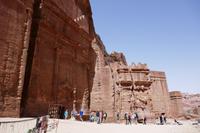 Grabanlagen im Areal von Petra
