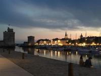 Hafen von La Rochelle bei Nacht