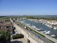 Tag 10 - 3 - Rundgang auf der Wehrmauuer von Aigues Mortes (2)