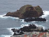 ein erster Blick auf Porto Moniz - Naturbecken