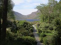Blick vom Garten des Castles in den Nationalpark Glenveagh