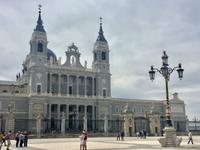 Madrid - Almudaina Kathedrale am Königspalast