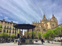Plaza Mayor in Segovia mit Kathedrale