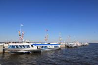 Der kleine Hafen von Peterhof