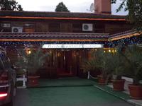 Eingang zum restaurant Pescarus