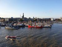 Elbphilarmonie am Hafen in Hamburg (11)
