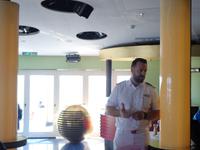 Sektempfang und Treffen mit dem Kapitän am 2. Tag (2)