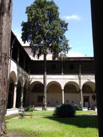 Klosterinnenhof von Santa Maria del Carmine