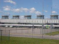 DSCN3780  Flughafen Perersburg