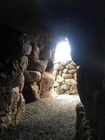 Ausgang der Nuraghe Losa