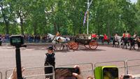 061 Oueen Elisabeth II. - Trooping the Colour (zum 93 Geb.)