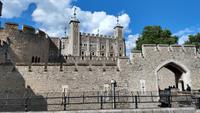 097 London, Tower