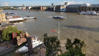106 London, Abendstimmung an der Themse vor dem Tower Hotel