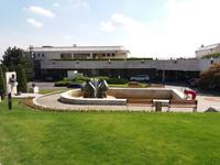 Vorplatz am slowakischen Parlament